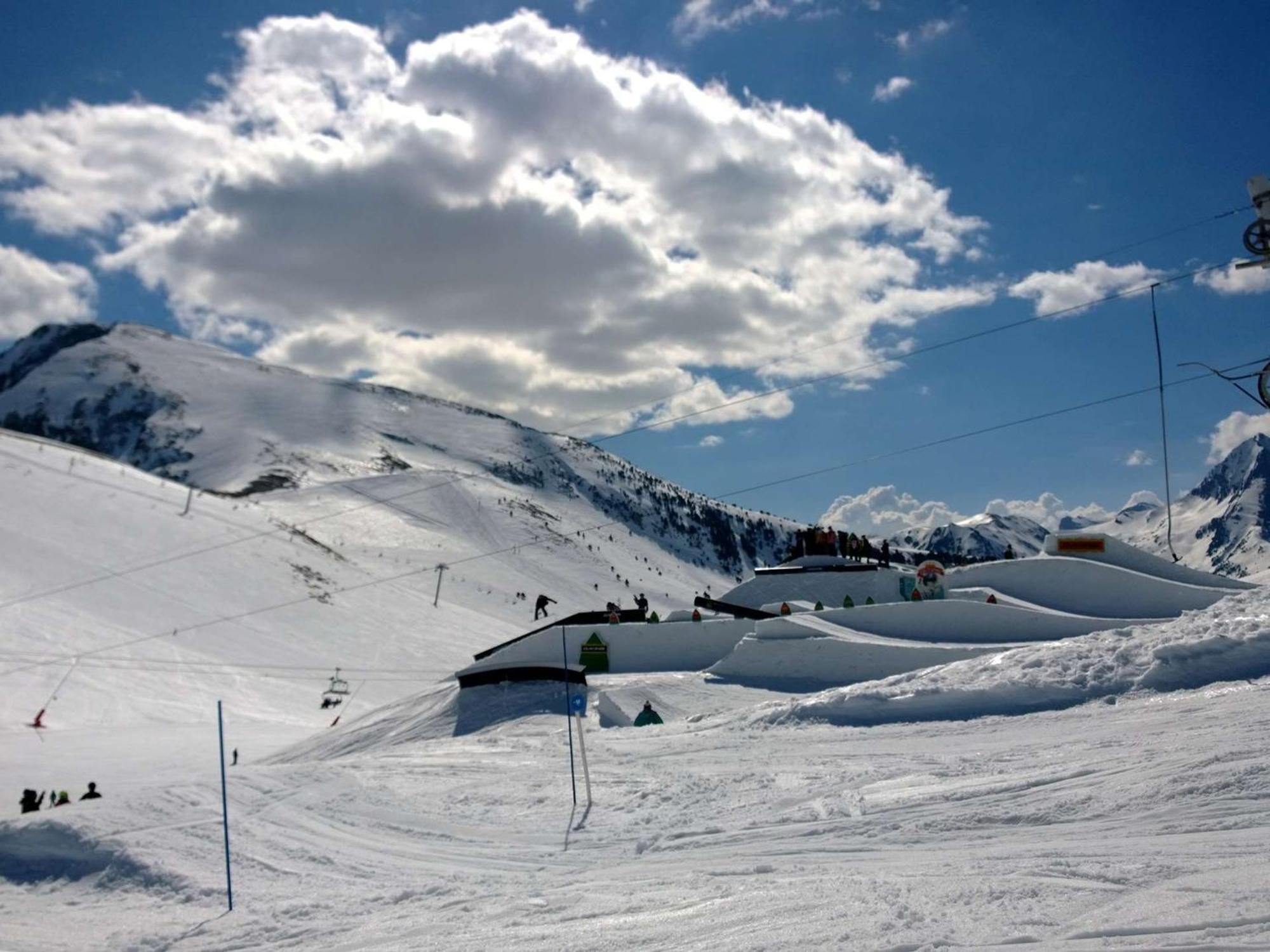 Appartement Cosy Pour 4, Terrasse, Proche Thermes Et Telecabine A Saint-Lary-Soulan - Fr-1-296-196 Exteriör bild